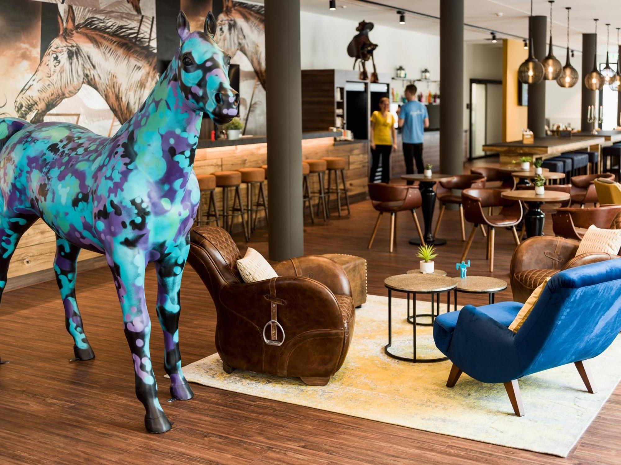 Holiday Inn - The Niu, Saddle Fuerth By Ihg מראה חיצוני תמונה